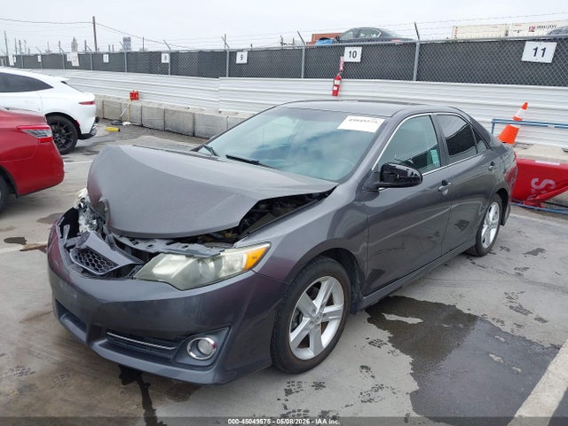 Toyota CAMRY SE 2014 4T1BF1FK1EU814238 Image 2