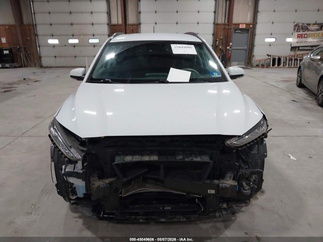 45049606 :رقم المزاد ، KM8K2CAA1MU611855 vin ، 2021 Hyundai Kona Sel مزاد بيع