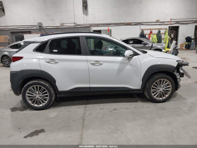 45049606 :رقم المزاد ، KM8K2CAA1MU611855 vin ، 2021 Hyundai Kona Sel مزاد بيع