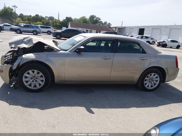 Продаж на аукціоні авто 2008 Chrysler 300 Lx, vin: 2C3KA43R68H135969, номер лоту: 45049623
