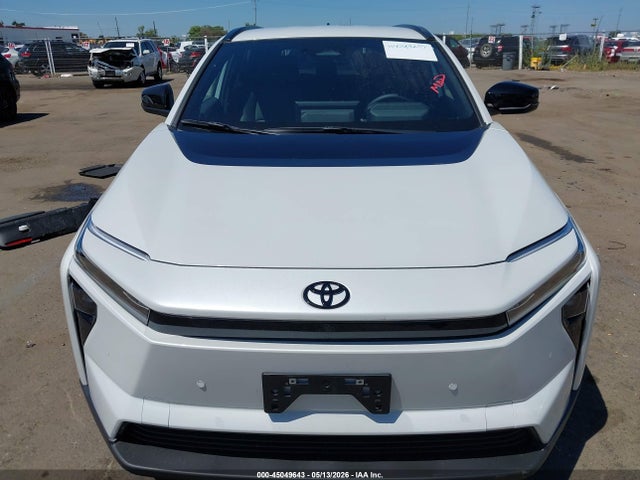 45049643 :رقم المزاد ، JTMBFAEB5TA005409 vin ، 2026 Toyota Bz Xle مزاد بيع