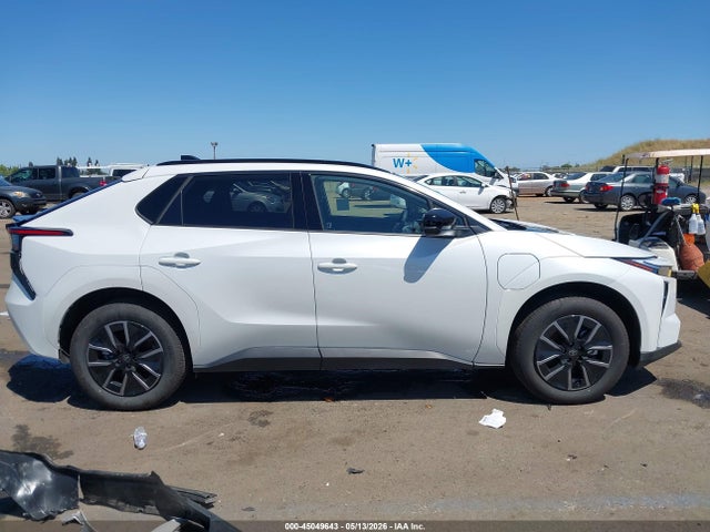 45049643 :رقم المزاد ، JTMBFAEB5TA005409 vin ، 2026 Toyota Bz Xle مزاد بيع