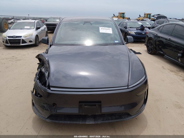 Tesla Model Y 2026 7SAYGDEDXTA494522 Image 12