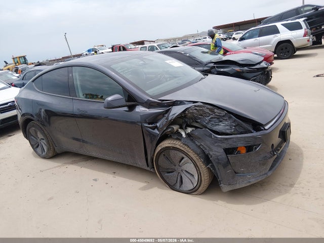 Tesla Model Y 2026 7SAYGDEDXTA494522 Image 13