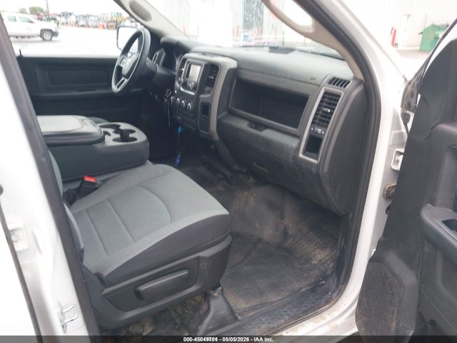 Продаж на аукціоні авто 2021 Ram 1500 Classic Tradesman  4x4 5'7 Box, vin: 3C6RR7KG1MG713563, номер лоту: 45049701