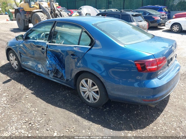45049704 :رقم المزاد ، 3VW167AJ2HM383593 vin ، 2017 Volkswagen Jetta 1.4t S مزاد بيع