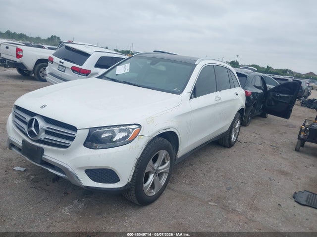 45049714 :رقم المزاد ، WDC0G4JB7HV011122 vin ، 2017 Mercedes-benz Glc 300 مزاد بيع