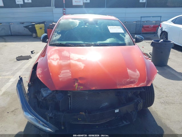 45049728 :رقم المزاد ، 3KPF34AD2ME388792 vin ، 2021 Kia Forte Gt-line مزاد بيع