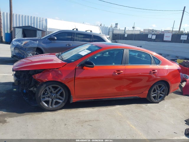 45049728 :رقم المزاد ، 3KPF34AD2ME388792 vin ، 2021 Kia Forte Gt-line مزاد بيع