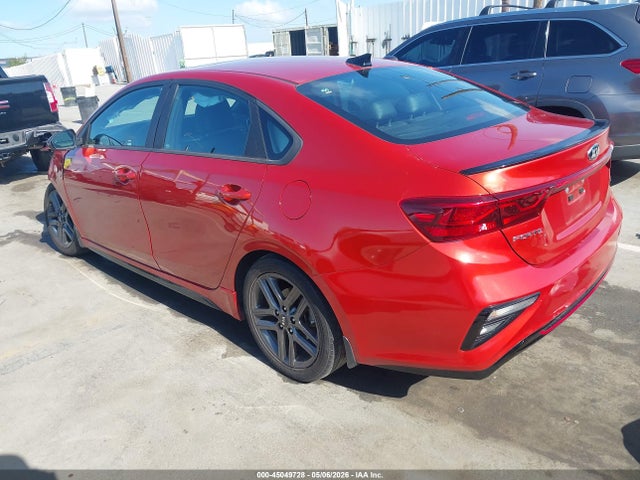 45049728 :رقم المزاد ، 3KPF34AD2ME388792 vin ، 2021 Kia Forte Gt-line مزاد بيع