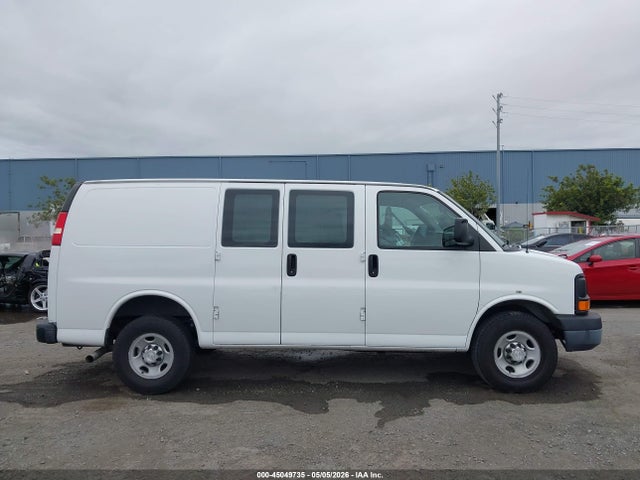 Продажа на аукционе авто 2015 Chevrolet Express 2500 Work Van, vin: 1GCWGFCF1F1230478, номер лота: 45049735