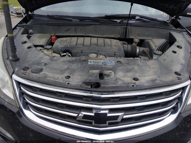 45049791 :رقم المزاد ، 1GNKRGKD8HJ260652 vin ، 2017 Chevrolet Traverse 1lt مزاد بيع