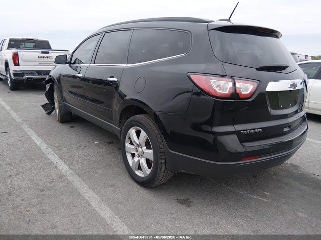 45049791 :رقم المزاد ، 1GNKRGKD8HJ260652 vin ، 2017 Chevrolet Traverse 1lt مزاد بيع