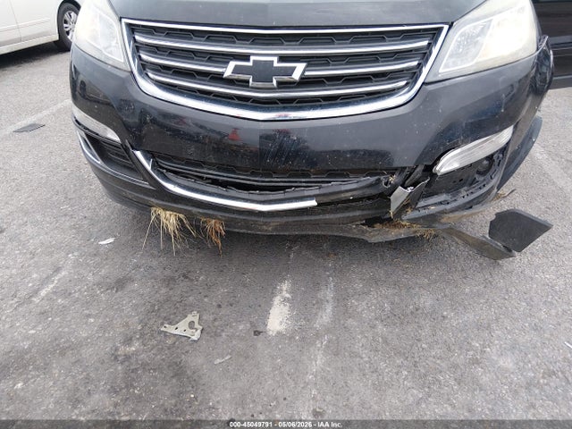 45049791 :رقم المزاد ، 1GNKRGKD8HJ260652 vin ، 2017 Chevrolet Traverse 1lt مزاد بيع