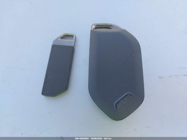 3KPFT4DE9SE024323 KIA K4 Lxs