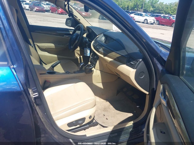 Продажа на аукционе авто 2013 Bmw X1 Xdrive28i, vin: WBAVL1C51DVR87384, номер лота: 45049803