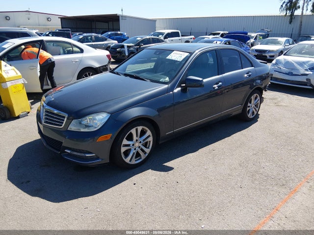 Продажа на аукционе авто 2013 Mercedes-benz C 250 Luxury, vin: WDDGF4HB2DA774413, номер лота: 45049821