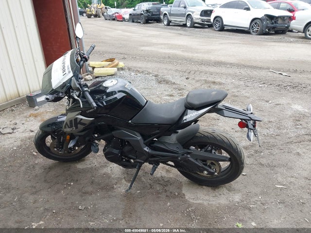 45049881 :رقم المزاد ، LCEPEVLB7P6000272 vin ، 2023 Cf Moto 650nk مزاد بيع