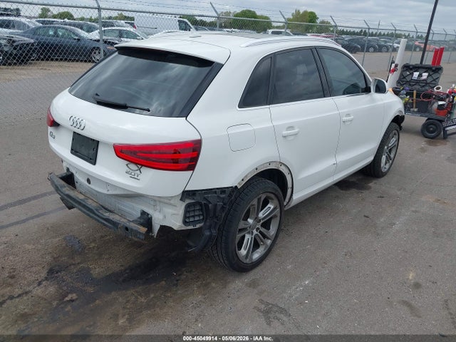 WA1GFCFS9FR006840 Audi Q3 2.0t Premium Plus