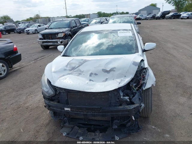 2014 Hyundai Elantra Se მანქანა იყიდება აუქციონზე, vin: 5NPDH4AE4EH527349, აუქციონის ნომერი: 45049924