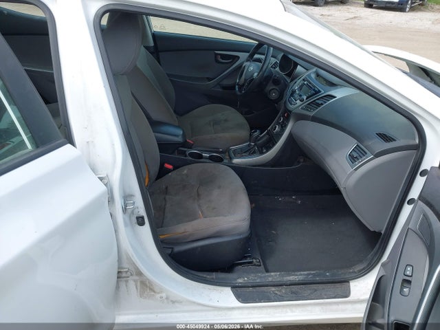 2014 Hyundai Elantra Se მანქანა იყიდება აუქციონზე, vin: 5NPDH4AE4EH527349, აუქციონის ნომერი: 45049924