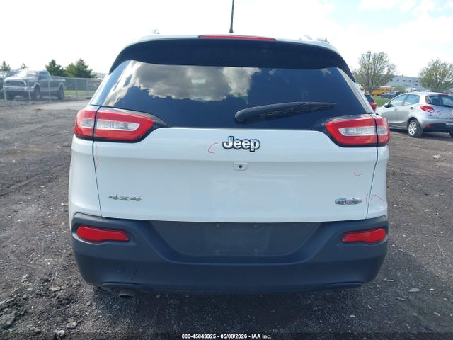 Продаж на аукціоні авто 2015 Jeep Cherokee Latitude, vin: 1C4PJMCB6FW714589, номер лоту: 45049925