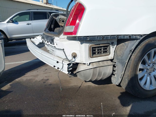 Продаж на аукціоні авто 2014 Chrysler 300, vin: 2C3CCAAG3EH200058, номер лоту: 45049932
