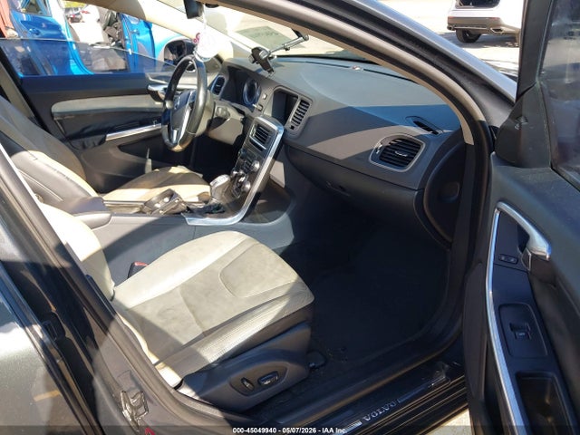 Aukcja sprzedaży 2013 Volvo S60 T5/t5 Platinum/t5 Premier/t5 Premier Plus, vin: YV1612FS4D2186139, numer aukcji: 45049940