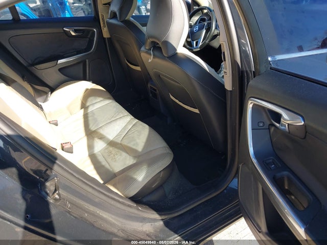 Aukcja sprzedaży 2013 Volvo S60 T5/t5 Platinum/t5 Premier/t5 Premier Plus, vin: YV1612FS4D2186139, numer aukcji: 45049940