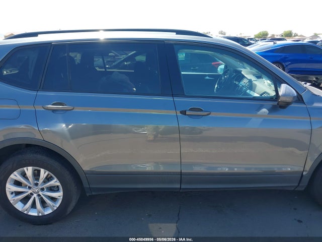 3VV1B7AX7JM091044 Volkswagen Tiguan 2.0t S