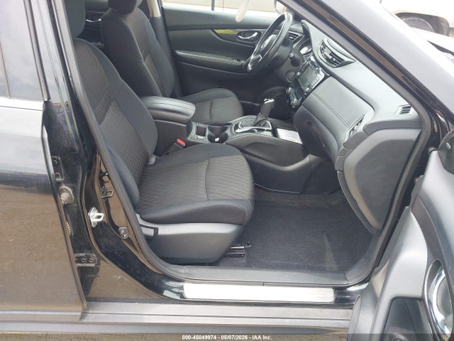 2018 Nissan Rogue Sv მანქანა იყიდება აუქციონზე, vin: 5N1AT2MT6JC835527, აუქციონის ნომერი: 45049974