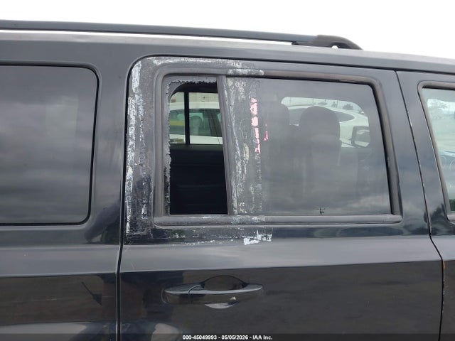 45049993 :رقم المزاد ، 1C4NJRFB5HD174103 vin ، 2017 Jeep Patriot Latitude 4x4 مزاد بيع