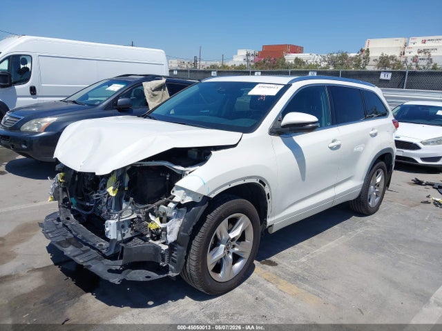 5TDDZRFH8KS739318 Toyota Highlander Limited