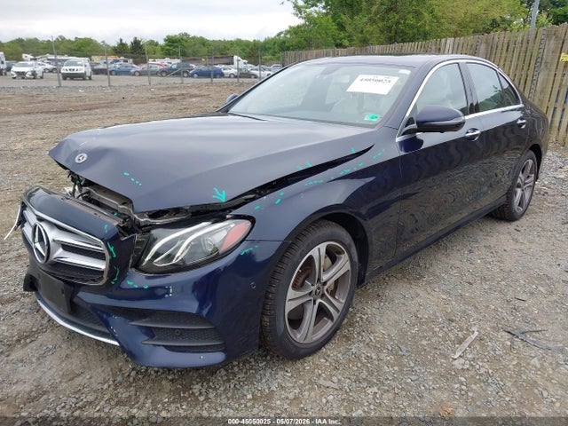 45050025 :رقم المزاد ، WDDZF8EB4LA701398 vin ، 2020 Mercedes-benz E 350 4matic مزاد بيع