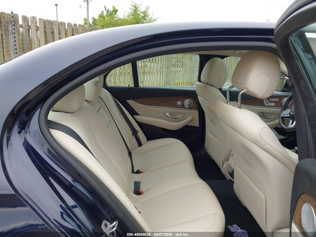 45050025 :رقم المزاد ، WDDZF8EB4LA701398 vin ، 2020 Mercedes-benz E 350 4matic مزاد بيع