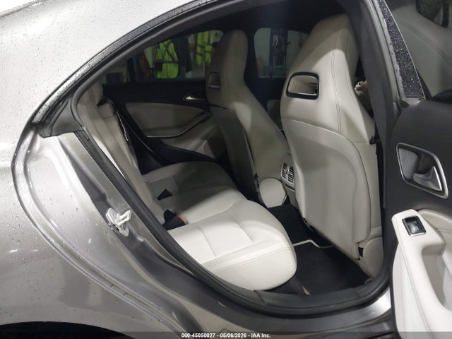 45050027 :رقم المزاد ، WDDSJ4GB0JN523176 vin ، 2018 Mercedes-benz Cla 250 4matic مزاد بيع