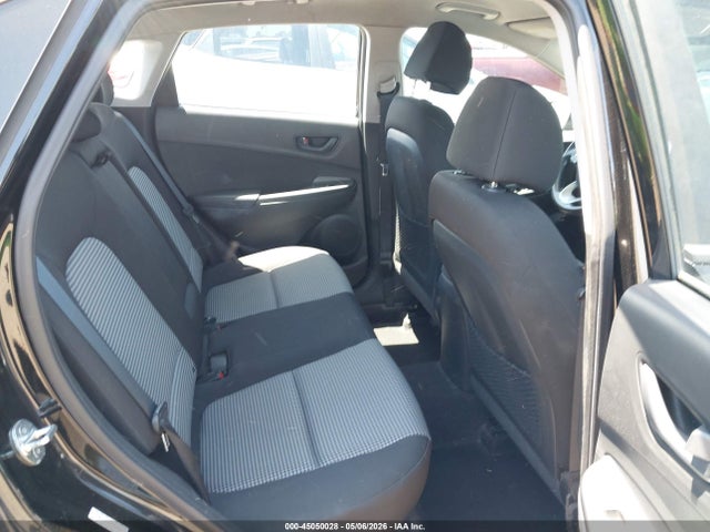 KM8K12AA3KU324530 Hyundai Kona Se