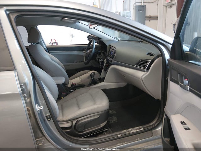 KMHD74LF7JU469905 Hyundai ELANTRA SE