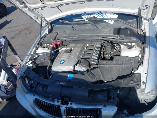 Продажа на аукционе авто 2006 Bmw 330i, vin: WBAVB33526KR81838, номер лота: 45050071