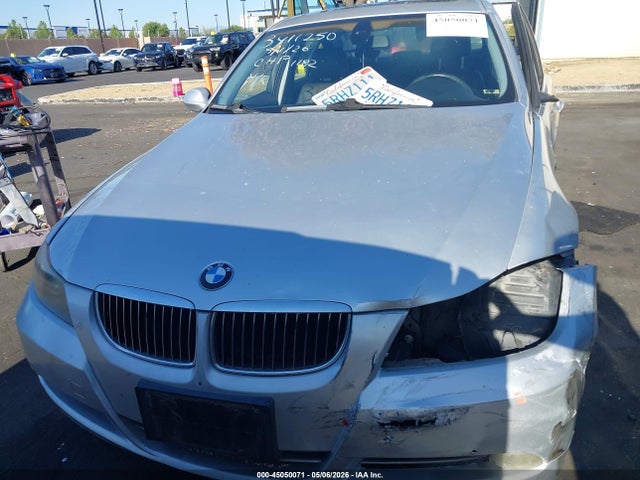 Продажа на аукционе авто 2006 Bmw 330i, vin: WBAVB33526KR81838, номер лота: 45050071