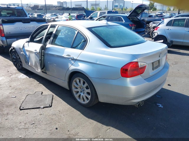 Продажа на аукционе авто 2006 Bmw 330i, vin: WBAVB33526KR81838, номер лота: 45050071