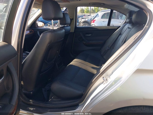 Продажа на аукционе авто 2006 Bmw 330i, vin: WBAVB33526KR81838, номер лота: 45050071