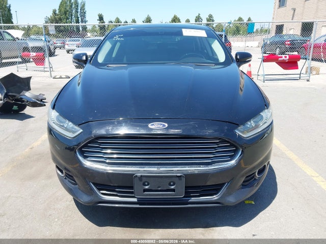 45050082 :رقم المزاد ، 3FA6P0SU4GR241680 vin ، 2016 Ford Fusion Energi Titanium مزاد بيع