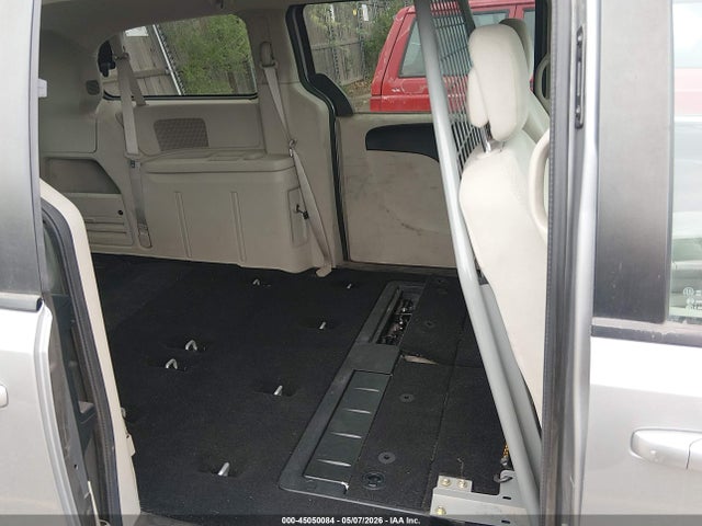 Продажа на аукционе авто 2016 Dodge Grand Caravan Se, vin: 2C4RDGBG8GR136679, номер лота: 45050084
