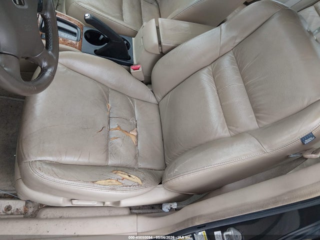 2005 Honda Accord 3.0 Ex მანქანა იყიდება აუქციონზე, vin: 1HGCM66835A035829, აუქციონის ნომერი: 45050094