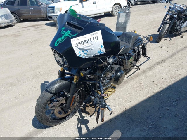 Harley-Davidson FLHXS 2021 1HD1KRP25MB674888 Image 2