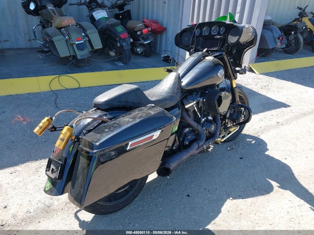 Harley-Davidson FLHXS 2021 1HD1KRP25MB674888 Image 4
