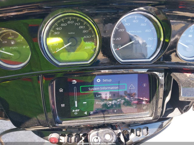 Harley-Davidson FLHXS 2021 1HD1KRP25MB674888 Image 7