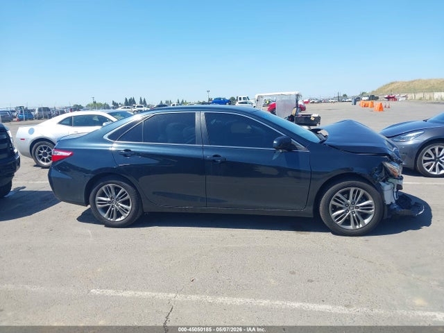2015 Toyota Camry Se მანქანა იყიდება აუქციონზე, vin: 4T1BF1FK1FU933523, აუქციონის ნომერი: 45050185