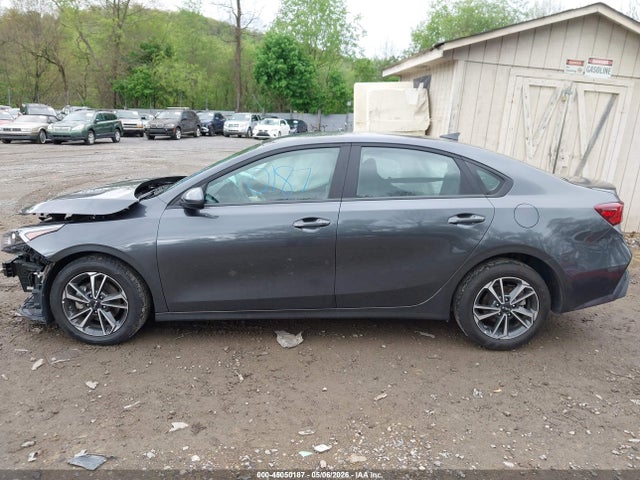 Продажа на аукционе авто 2024 Kia Forte Lxs, vin: 3KPF24AD4RE784877, номер лота: 45050187